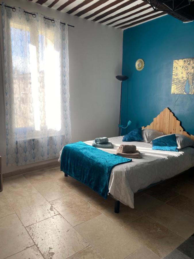 Studio De Charme Le Clos De L'Etang + Place De Parking LʼIsle-sur-la-Sorgue Екстериор снимка